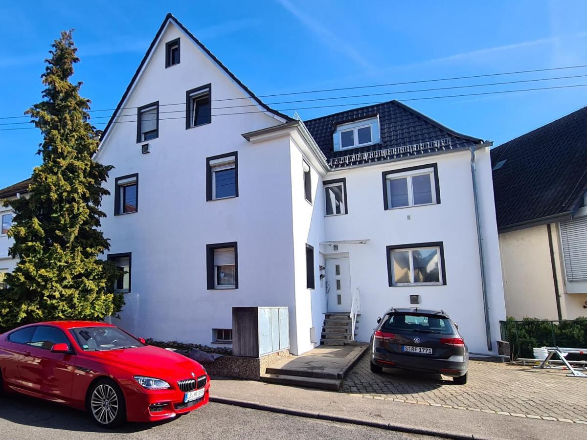 Sympathische Ein-zimmer Apartment Stuttgart